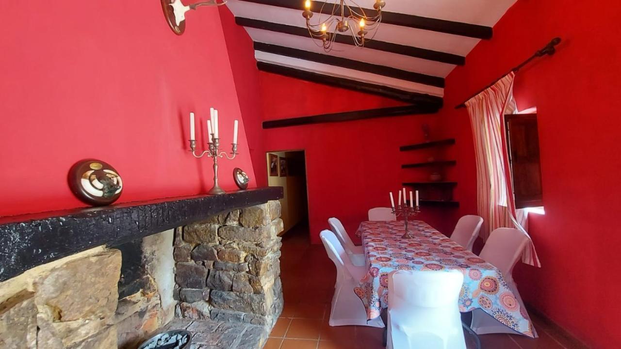 El Colmenar Casas Rurales- "Casa Larios" מראה חיצוני תמונה